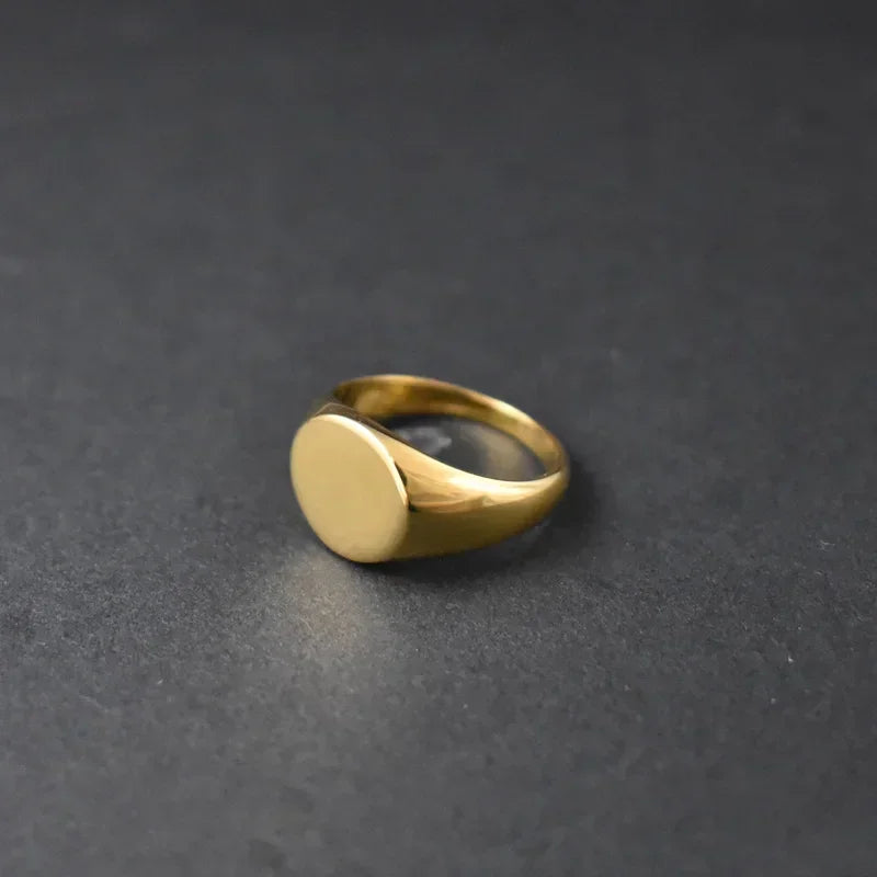 CLASSIC RING