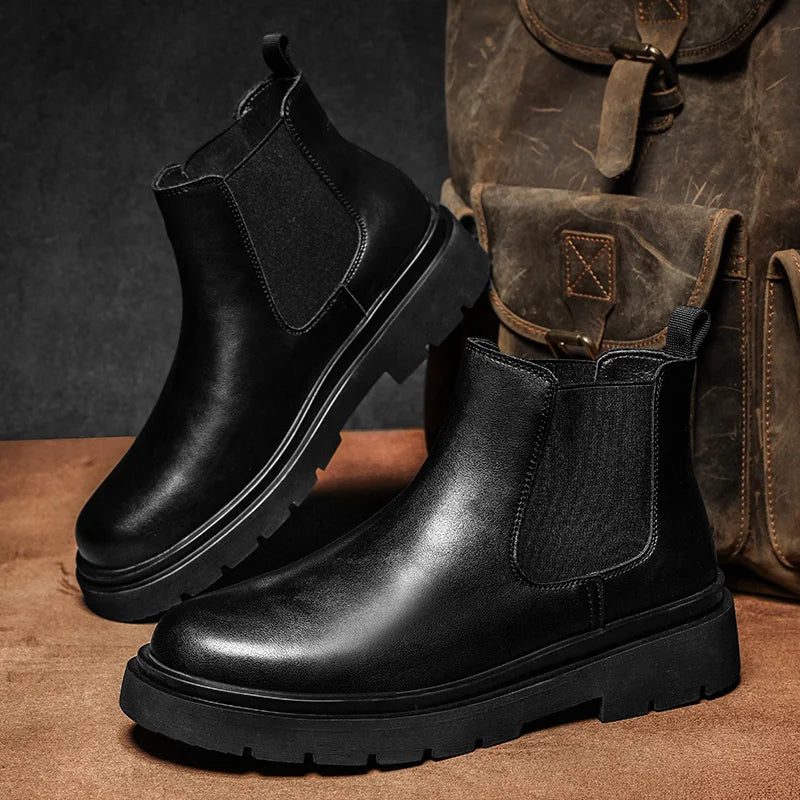 CHELSEA BOOTS